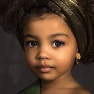 Meet your Posher, Camille